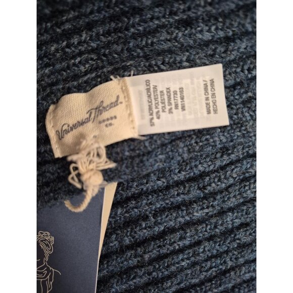 Universal Thread Navy Ribbed Oblong Knit Scarf 72"x8" Soft Acrylic Blend Warm Wi - Picture 3 of 6